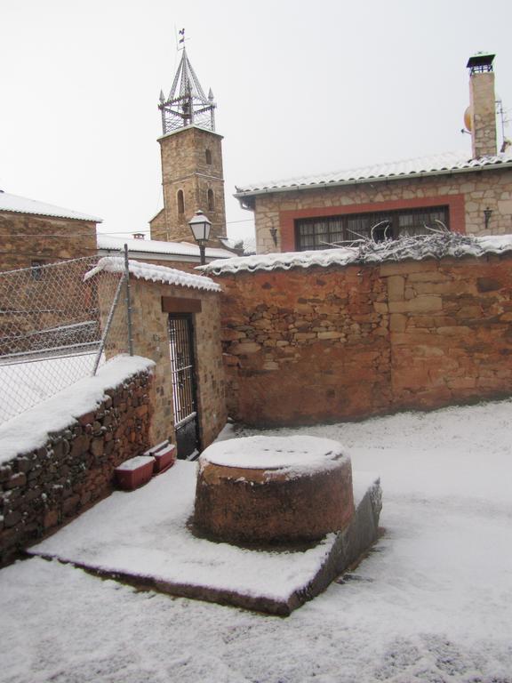 La Posada de Toribia Val De San Lorenzo Exterior foto